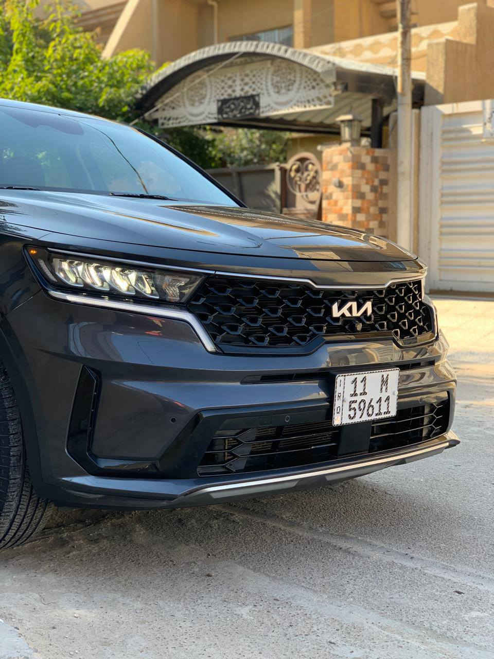 سلام عليكم للبيع كيا سورنتو جديدة
#وارد_امريكي 
#موديل_2022
#محرك_2500 تنفس طبيعي 
#ماشية_45 ميل و قابلة للزيادة 
#الضرر دعامية خلفية و الصندوك بدون دواخل و بدون جاملغات و الدعامية الامامية فقط فقط بدون بنيد بدون جاملغات بدون دواخل بدون ايرباك 

                        ((((((المواصفات))))))

1- شاشة كبيرة
2- كامرة خلفية  
3- تبريد قطعتين 
4- سبعة راكب 
5- مانع انزلاق 
6- رادار امامي 
7- رادار جانبي 
8- تحديد مسار 
9- كروس سرعة 
10- فول تحكمات استيرن 
11- كمبيوتر تحديد عطل 
12- اشاير بالمري الجانبية 
13- نظام AUTO STOP 
14- نظام ECO 
15- نظام SPORT
16- نظام SMART 
17- نظام منحذرات 
السيارة كاملة مكملة من كل النواحي ما بيها نقص برغي تخم تاير جديد دهن و فلتر جديد حمام بولش مابيها اي نقص السيارة جديدة بمعنى الكلمة السيارة بالواقع احلى و اجمل بكثير من الصور السيارة باسمي تحويل ثاني يوم سعر السيارة 215 و بيها مجال الاتصال على الرقم *********** او *********** المكان 
📍بغداد - الدورة - شارع 60
