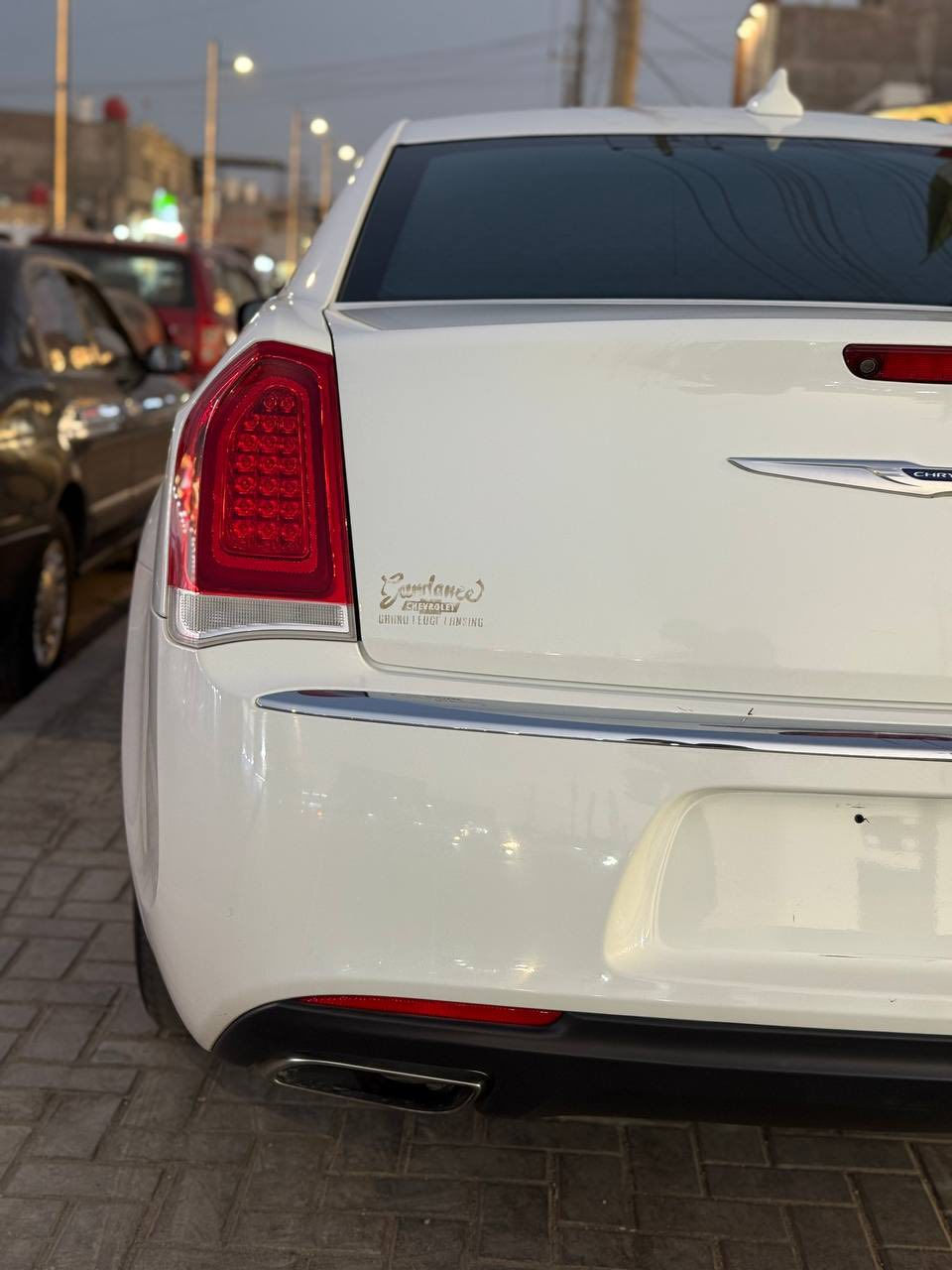 السلام عليكم 
اوباما مديل 20 اصل 
فول مواصفات للاخير 
ماشيه 73 ميل 
مرقم بصره وكامل 
صور الحادث مرفوقه 
السعر 255 وبي مجال 
العنوان البصره المعقل 
***********
