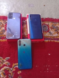 اجهزة عاطلة • للبيع • عطلها مجهول