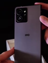 HMD Skyline • ذاكرة 256 • مستخدم قليل