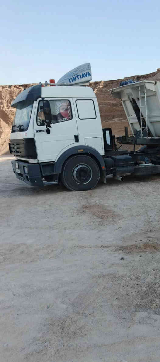 سلام عليكم للبيع كرواتي موديل 94 كفاله كير 160  محرك 50 لاتبخير ولا تنقيص رقم نجف مشروع وطني تخم تاير سياره انضف من الصور  السعر 195 وبيها مجال البصرة الدير ***********
