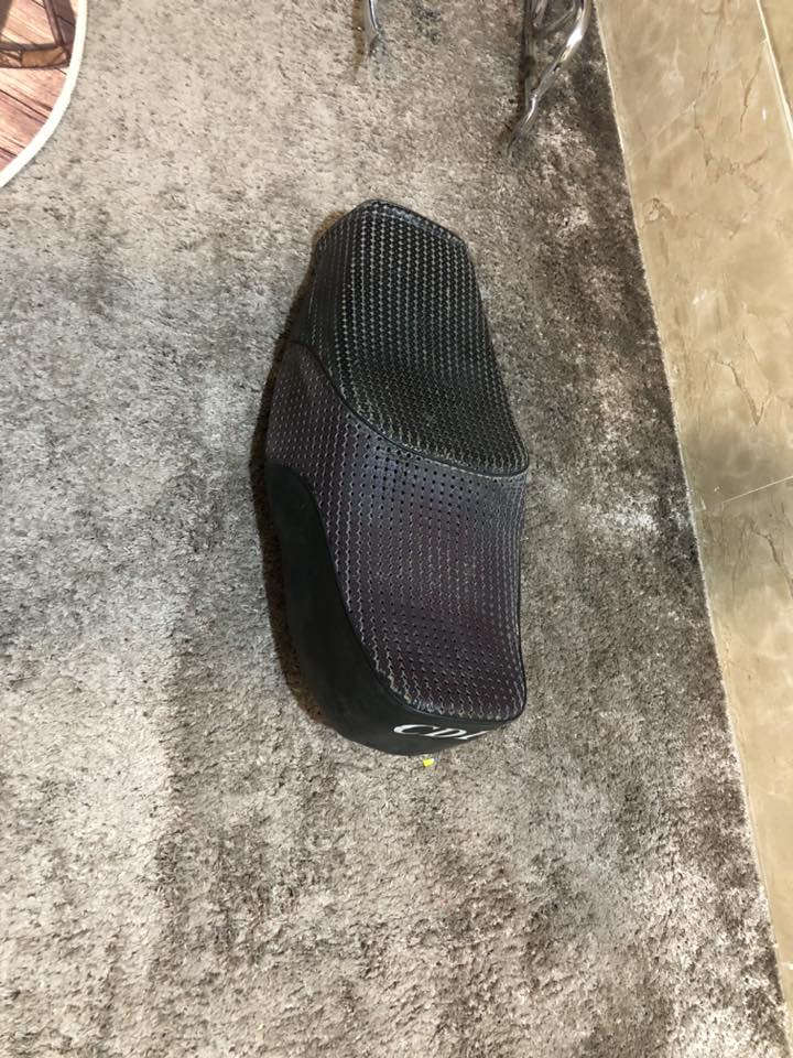 سلام عليكم غراض دراجه نضيفات بس مخليهن بل مخزن ممرودات تراب سعر مناسب
واتساب ***********
