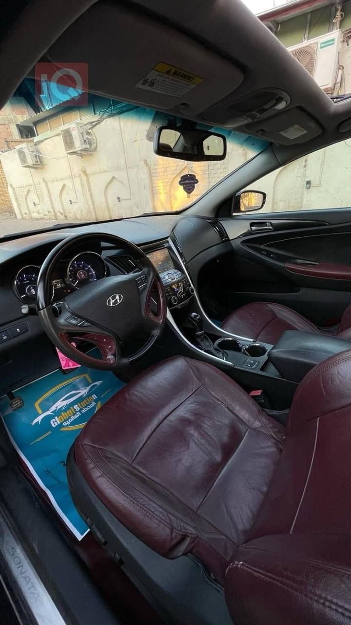 سلام عليكم
للببع فقط سوناتا موديل ٢٠١٣

اقرة المنشور كامل رجاءا

وارد امريكي محرك ٢٤٠٠

فول مواصفات (vip)

داخل لون قرميدي بلادي

بانوراما

الكاعية مغلفة جلد نفس لون السيارة

تخم تاير جديد ويل كب

سستم صوت انفينيتي

وشاشة ودمام بلادي

كامرة دوارة

تبريد بيانو وتبريدهة ثلج

لايت زنون

تدفئة بل كشنات وكشنات كهرباء

اشاير بل مري

سستم نيكل كامل

بصمة

ماشية 144 الف

الحادث سطحي جدا بدون دواخل بنيد فقط متضرر وراجع نفسة

٤ قطع صبغ اثر جراد

السيارة حلوة كلش ونظيفة ومابيهة اي نقص

السعر  95وبيها مجال بسيط

مكاني زعفرانيه

***********
رقم التليفون
