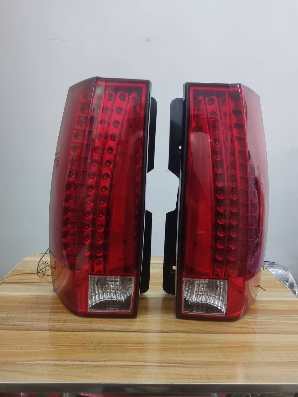 السلام عليكم ورحمه الله وبركاته
بك لايت كاديلاك اصلي تفصيخ السعر 200 ألف الاتصال على الرقم *********** بي واتساب
