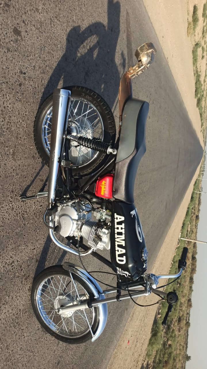 سلام عليكم
دراجه للبيع اربعه كير نامه اصلي شلامجه موديل 25 كلك نضافه فول مكاني الحمزه الشرقي 

السعر 650 وبيهاا مجال شويه حك الجيه 

شباب رحمه على موتاكم المو شراي لا يدخلي خاص 

فدوه اروحلكم

وهذا رقمي ***********
