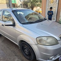 شوفرليه افيو 2016 محرك 1600 وبيها شخط بالباب مال السائق بيها ضربه شامل...