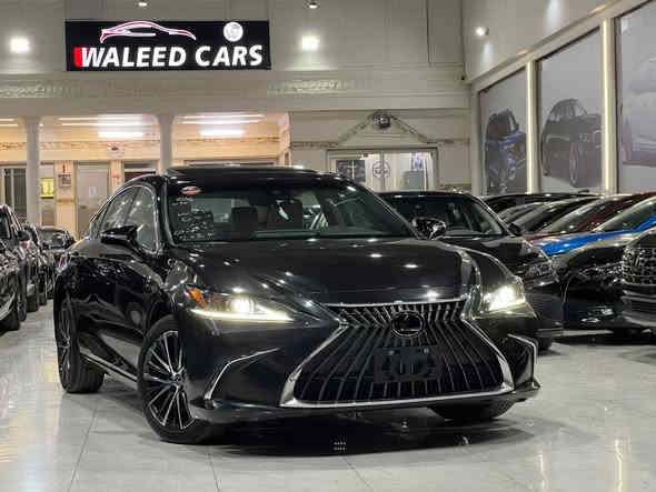 بسم الله الرحمن الرحيم😍🤍
لكزز 300h es هايبرد بنزين✅

الموديل : 2024✅

#سعرها 310 ورقة ومجال قليل✅

تترقم شمالي فقط 

المواصفات:فول فول١/١ 👇
بصمة تشغيل 
تشغيل عن بعد 
فتحة سقف 
دخول ذكي 
موس تحكم 
كشنات جلد 
كشنات كهرباء 
كشنات ميموري 
سترين كهرباء 
تدفئه تبريد في الكشنات
حساسات اماميه خلفية 
نقطه عمياء 
اوتو هولد 
هندبريك بصمه 
كامرات 
رادرات 
اشاير بالمري 
ويل كروم 
لايتات عدسات 
لايت لد 
دشبول دجتل 
شاشة ايباد مقاس12.3بوصه 
Apple carplay 
Android auto
نقطة واي فاي 

10 سماعات 
نظام ملاحة 
شحن لاسلكي للجهاز 
التحكم التقائي بالتكييف ثنائي 
نظام ماقبل الاصطدام 
نظام الكبح التلقائي في حالات الطوارئ
نظام تثبيت السرعه 
وبعد بيها هواي مواصفات👍

جملغ ورا صبغ 
بجم كبس 

معرض ولید كارس
للاستفسار الاتصال على هاي الرقم👇

‏‪☎️***********☎️
اسيا ***********
