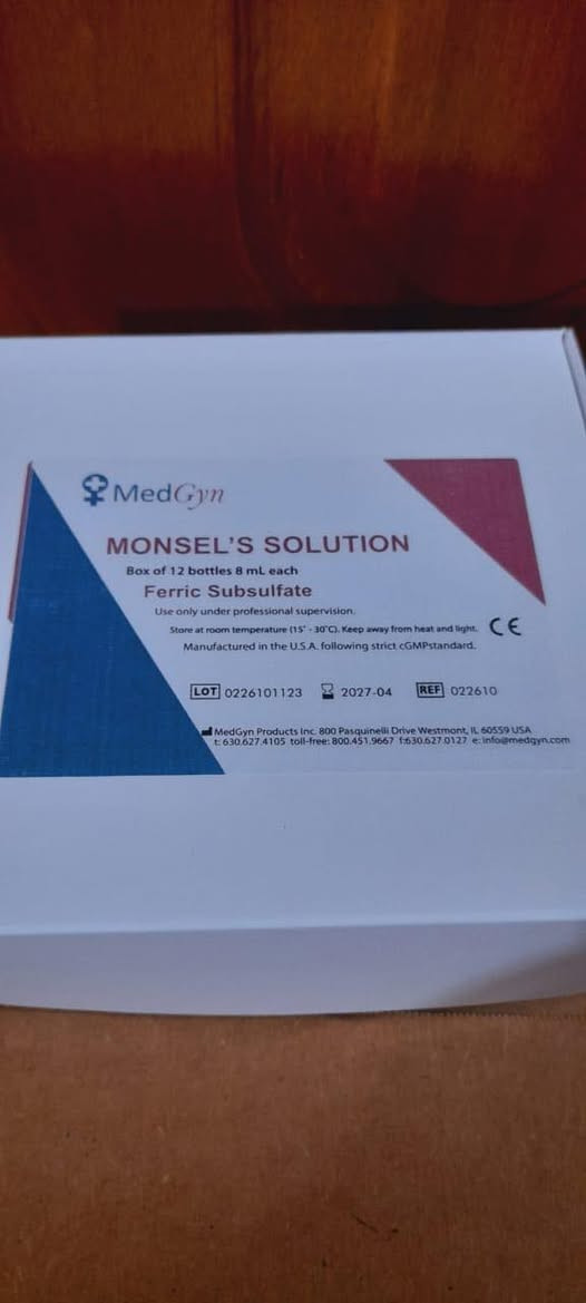 🩺 MONSEL’S SOLUTION
🇺🇸 MED GYN – USA

الاستخدام:
محلول طبي يُستخدم للسيطرة على النزف الموضعي داخل العيادات النسائية
متى يُستعمل؟
✔️ أثناء أو بعد الفحص بالكولبوسكوب
✔️ بعد أخذ خزعة من عنق الرحم
✔️ بعد عمليات LEEP (القطع والقشط)
✔️ بعد الإجراءات النسائية البسيطة المسببة لنزف سطحي

⭐ الأهمية:
✔️ يوقف النزف بسرعة بعد الخزعات وعمليات LEEP 
✔️ يقلل الحاجة للتدخلات الإضافية
✔️ عنصر أساسي في تجهيزات عيادات النسائية

⚠️ يُستخدم فقط من قبل الكادر الطبي وتحت إشراف مختص
 
متوفر الان في مكتب سما الطب _باب المعظم _مقابل دائرة صحة الرصافة بغداد او مراسلة المكتب عبر الارقام
***********/***********
