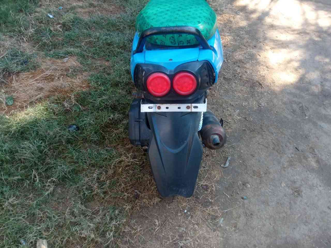 دراجه سكنس جبلي كامله من سلف اشاير لايت سعر علخاص راسني أو يتصل على الرقم ***********
