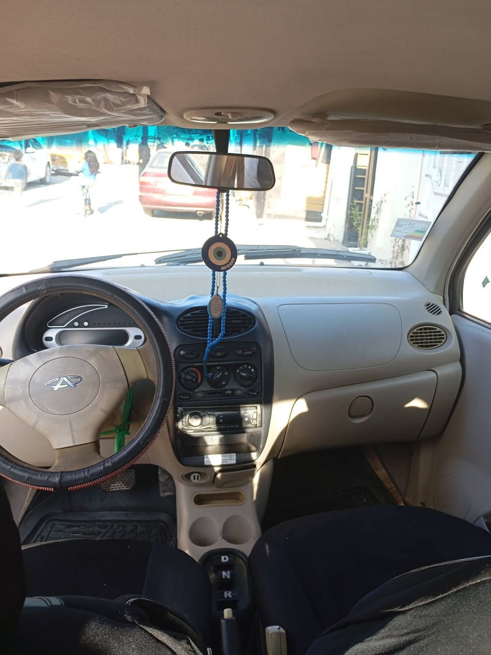 سلام عليكم سياره البيع كيو كيو سياره نضيفه كير مكينه خير من الله تايرات جديده صدر امامي وخلفي جديده سياره نضيفه السعر 35 وبيه مجال العنوان بغداد الحريه رقم الهاتف ***********
