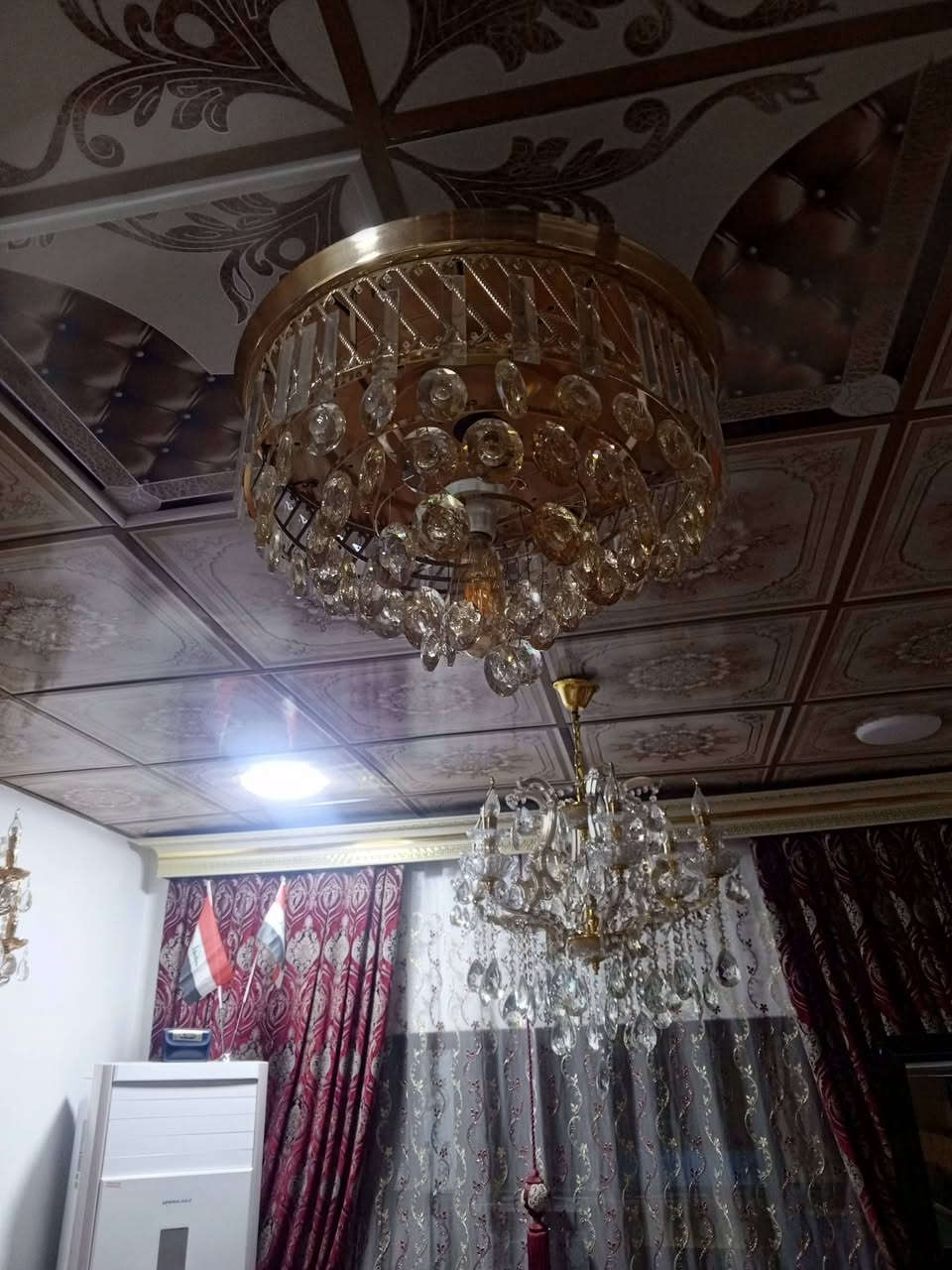 مروحة ام الثريا 3 سرع للمراوس فقط فقط مع بنكه سقفية تشتغل عالريمونت الاتصال على الرقم *********** لايوجد رد عالتعليق
