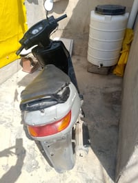 دراجه فراشه للبيع مكينه ما مفتوحه اوراق محتاج وريد ابيعه سعر 200 او بي...