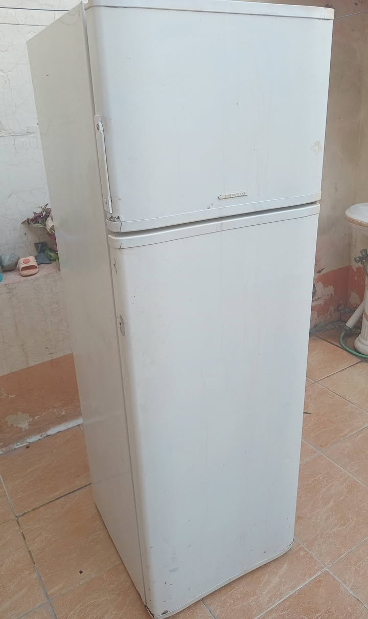 ثلاجة حجم ١٢ قدم شغالة


**إذا كنت صاحب هذا الإعلان وتريد حذفه لأي سبب، رجاءا أرسل رسالة إلى الدعم الفني**