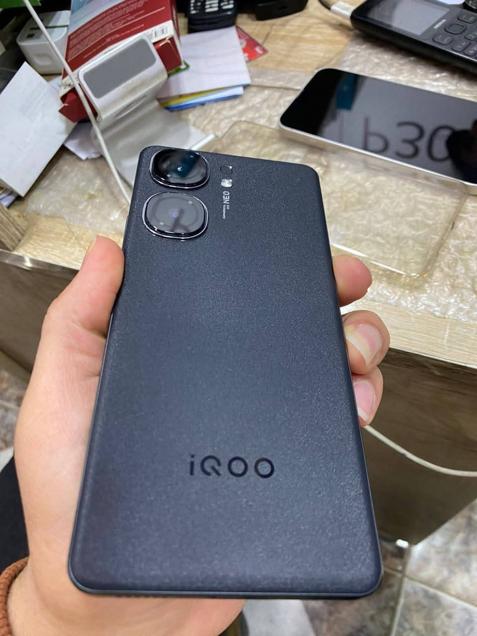 السلام عليكم
جهاز iqoo neo 9 / آي كيو نيو 9
نضيف جدا السعر 330 الف 
المواصفات
ذاكرة 256 رام 12+12
معالج سناب دراغون 8 جين 2 فلاكشب ببجي 120 ثابت
شاشة اوملد 144 هيرتز
بطارية 5160 ملي امبير يدعم سرعة شحن 120 واط


**إذا كنت صاحب هذا الإعلان وتريد حذفه لأي سبب، رجاءا أرسل رسالة إلى الدعم الفني**