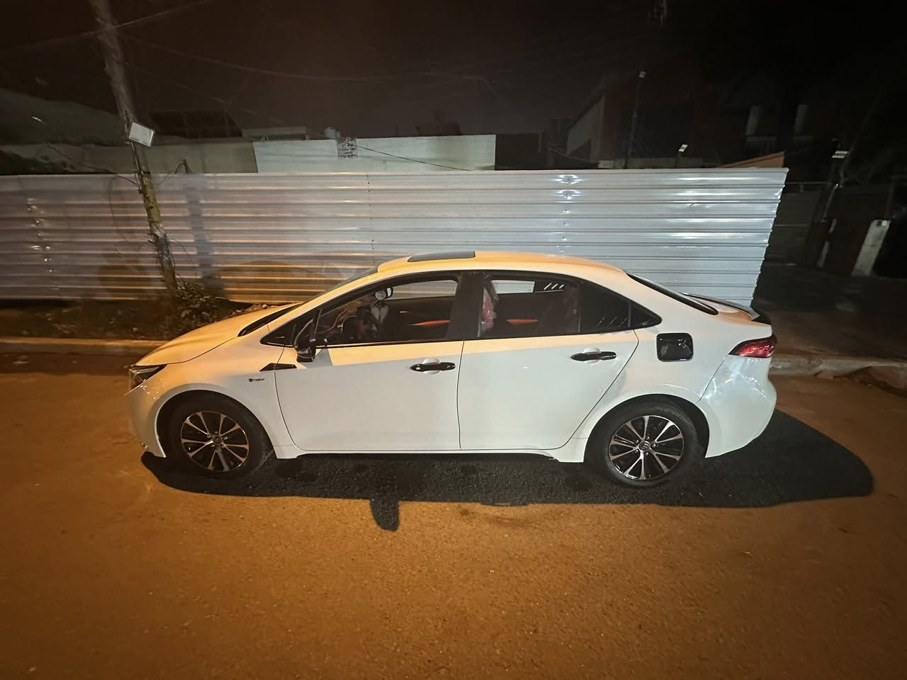 كورلا ليفن هايبرد مديل2025سياره نضيفه فول مواصفات كشنن كهربا جلد احمر اوتو هولد سايد بريك دكهمه لايت LED تحكمات ستيرن كامله سياقه ذاتيه تحديد مسار رادار سبايدر 

اشاير بالمري ماشيه 33k

بيه بارد ب الجاملغ الخلفي بس ورصعتين بلباب 

مسويله ستيرن بلادي احمر كاربون فايبر داخل سياره مغلف ppfحراري اصلي 
كفرات مرايه وزعانف وقبق بانزين ويدات كلهن بلاك 

رقم الهاتف ***********

السعر148ورقه قفل
