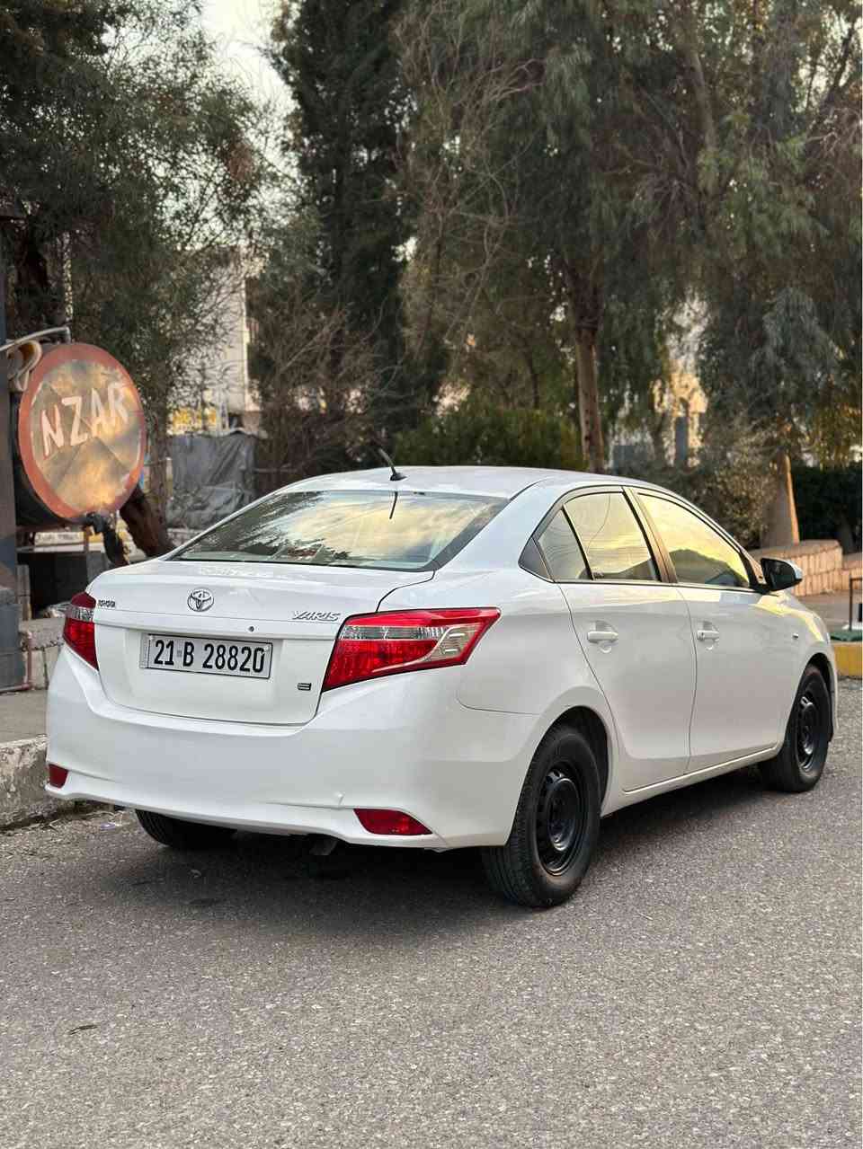 یارس مۆدێل ٢٠١٥ سپی بەفری مەکینە بچوک
دەعامی بۆ دەعامی بەشەرت یەك پەڵە بۆیاخی هەیە 
بێ ناوگرتن بێ قرچ ساردی نیە و کاڵبونەوەی نیە  
گێڕو مەکینە بەشەرت هیچی نەکراوەتەوە
سەنەوی تازەیە تا ٢٠٢٨ بە ناوی خۆمە  
*********** السليمانية, العراق
