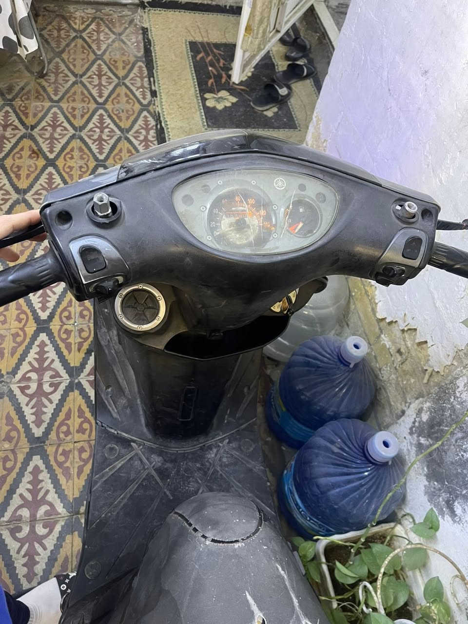 السلام عليكم ثعلب للبيع نكرة دراجة بلاد ختم واحد كدامك واضحة بصورة ودراجة ناعمة مكينة شلعة معدل سعر ٤٧٥ مكاني اعظمية ***********
