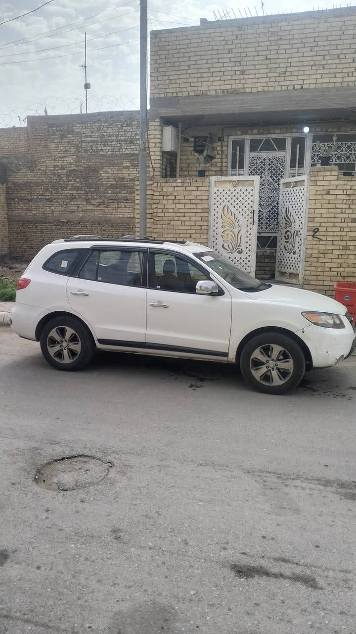 سنتافي امريكي 2007 فول عدا البصمه تحكم جهتين تدفئه بالكشنات شاشه فتحه تخم تاير جديد باتري جديد صدر امام خلفي محرك سته 3300 كير محرك مكفولات ضررها خشم جاملغ امام مصبوغة حزام اثر تكشير 115 وبيها مجال للطيبين سيارة نظيفة رقم كربلاء بسمنه ***********
