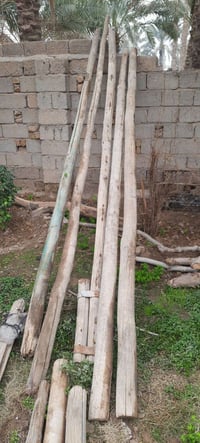 اعمده خشب للبيع العدد 22 عمود كبير وصغير مثل ماموضح بصور الاستفسار على...