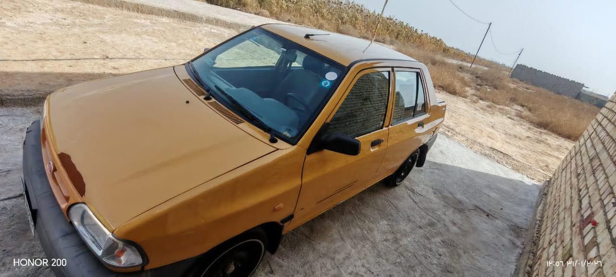 السلام عليكم سايبه لبيع مديل ١٥ساره بيه بسجاملق امامي مثل مامضح سياره مكفوله مكاني بغداد السعر ٣٥ وبيه مجال ***********
