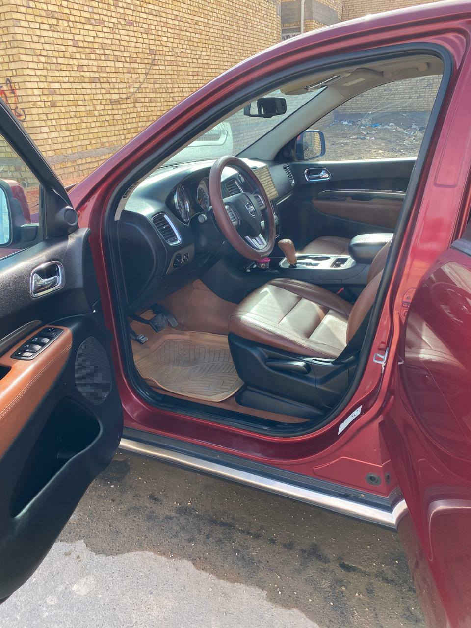 ياالله
اللهم صل على محمد وال محمد  السلام عليكم دوج دورنكو خليجي كفاله رقم بغداد دولي بسمي لون كرزي فتحه تحكم ستيرن حساسات كامره دواره اربع قطع تبريد
كشن حضن جلد وبعد هواي مواصفات ماعرفه تخم تاير مكينه كير حداديه كله شرط 
السعر 197بيه مجال 
***********
***********
