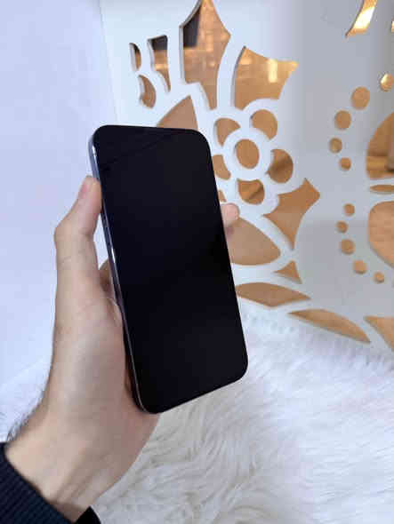 ئایفۆن ١٣ پڕۆ ماکس
ڕەنگی شین زاکیرەی ١٢٨ گیگا پاتری ٨٧
کەپس نەکراوە زەمانی کۆمپیتەر و هەوا
نرخی 470 دۆلار گەیاندن هەیە
ناونیشان هەولێر قەڵاتی نوێ مۆبایلی هاوکار
ژمارە مۆبایل *********** أربيل
