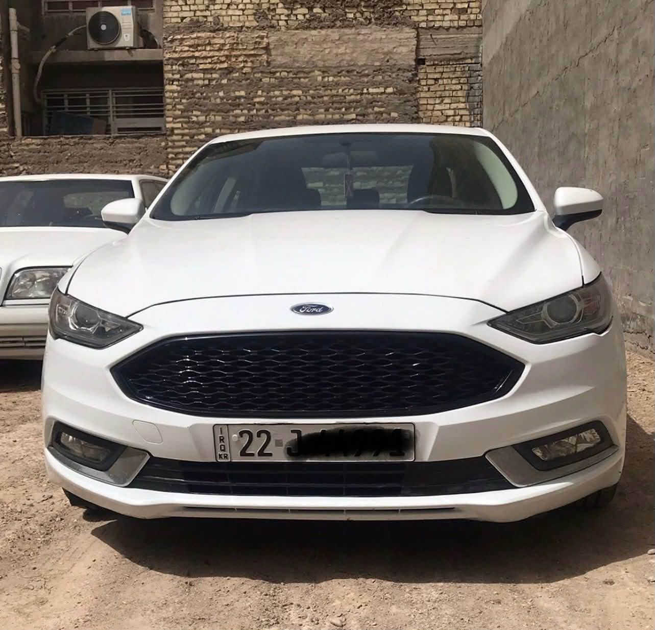 سلام عليكم فورد موديل ٢٠١٧ رقم اربيل محرك وكير جدد مال حديث جاهزه للأخير مواصفات بصمه شفتات ستيرن شاشه كامره حساس كراسي كهرباء لايت والبلوحكتر زنون صور الحادث بالمنشور وصار بيها حادث باب السائق بالعراق ماشيه ٨٠ الف ميل كل شي بيها جديد تبريد ثلج مكانها بغداد الكراده سعر ١٠٧ للتصال *********** للبيع او مراوس
