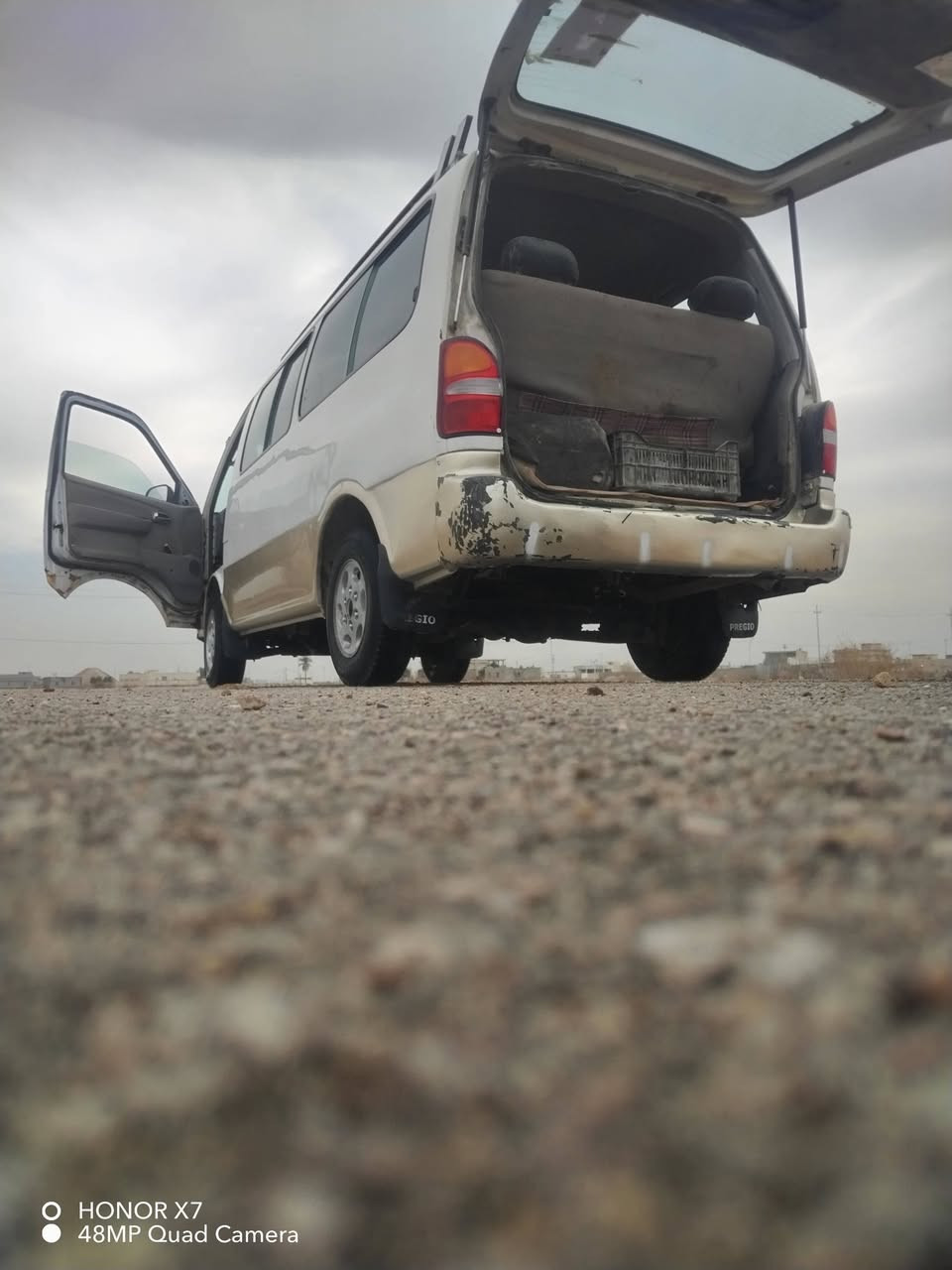 96.   27.   
+9647781269678
