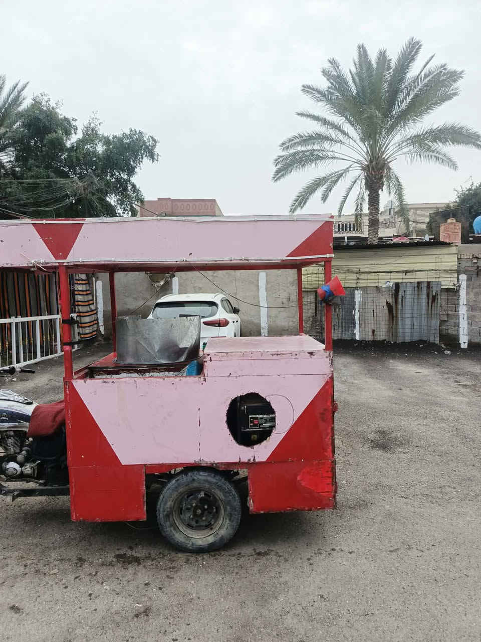 ستوته بنزين شعر بنات موديل 14 نظيفه ما بيها شي البكان بغداد الشعله***********
