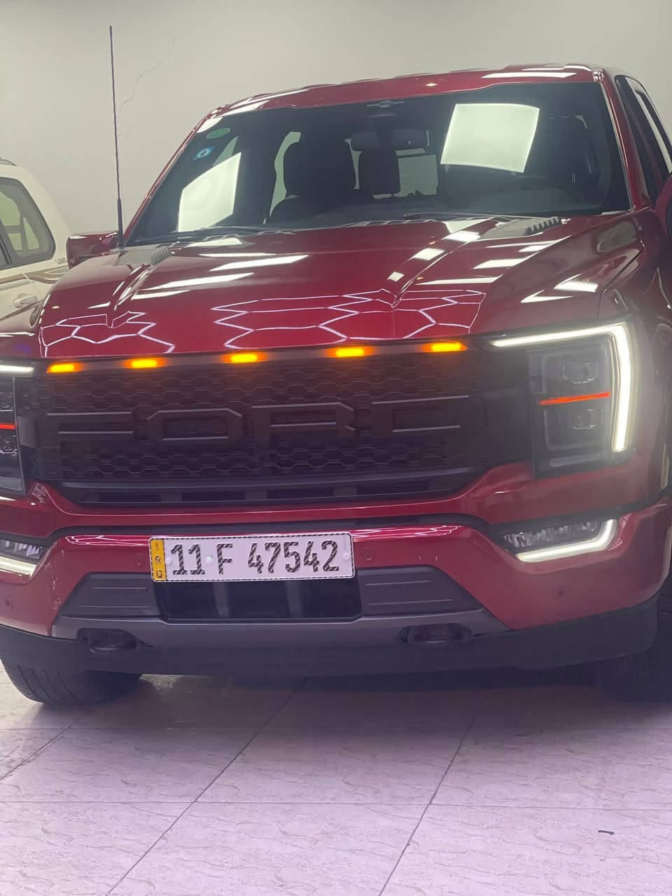 السلام عليكم 
Ford f150 لاريات
موديل 2023 بأسمي ماشي44كيلو  
مكينه 3.5توين توربو 
السياره تقرير غرق فقط
كلشي بيهه بلادي ومامبدل شي 
مكانهه كربلاء 
***********
