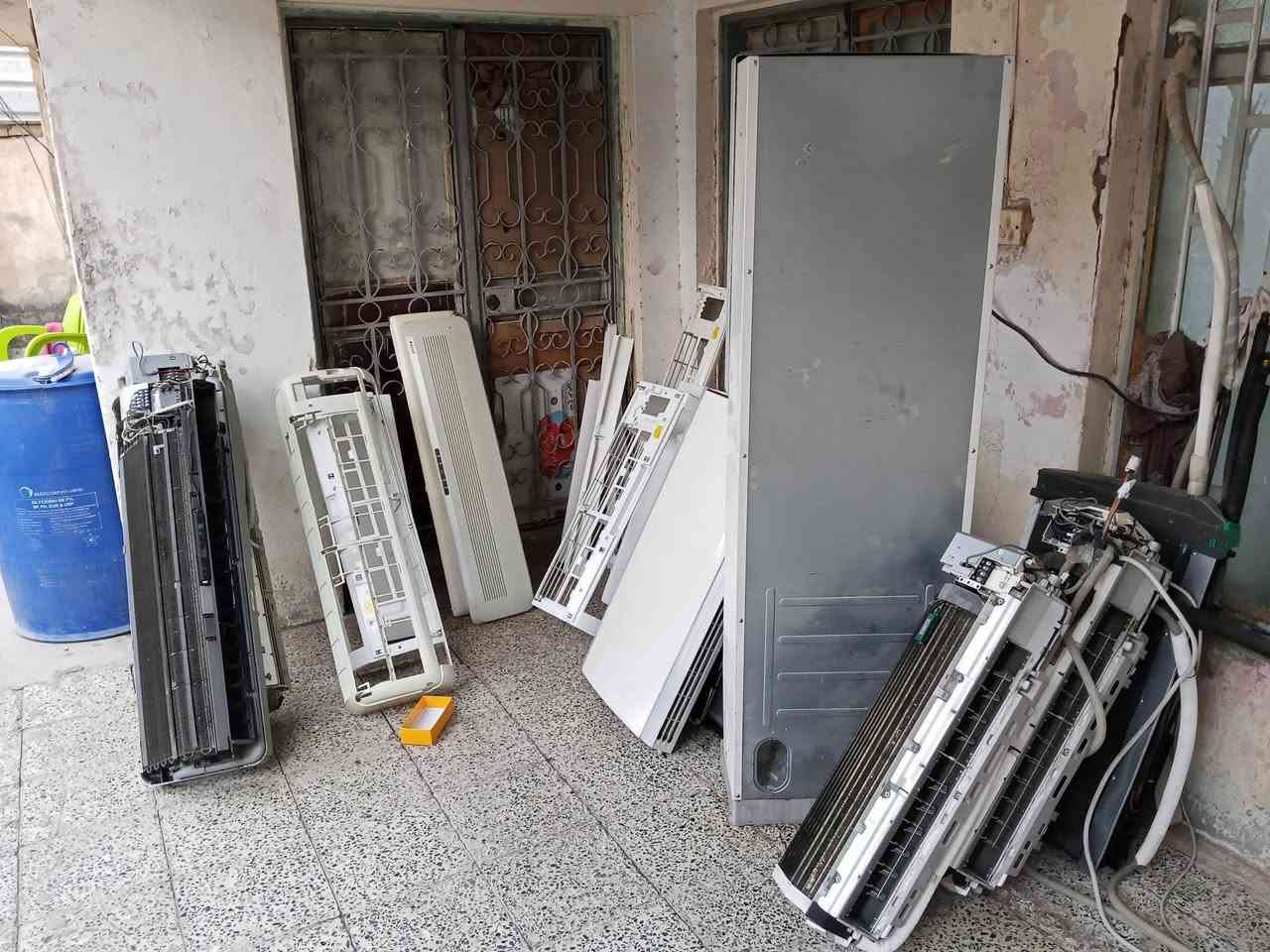 🔥يقدم لكم مركز الثقة للتبريد ❄️☃️ خدماتها🔥
ليش حاير سبلتك وكف سهلنالك الأمر فقط 📱
♻️شحن غاز R22♻️
♻️شحن غاز R410♻️
😍صارت الصيانة 🛠داخل بيتك🏘️ وكدام عينك والي 
يرضيك ونطلع منك وانته راضي👍🏻
♦️تنصيب جميع اجهزه التبريد الانفيرتر والعادي مع عمل الفاكيوم  
♦️تنصيب اجهزه الكاسيت التي تعمل بغاز R410
♦️تنزيل وغسل وتنضيف اجهزه التبريد 🚿
♦️لحام الليك للقطعه الداخليه والخارجية وتبديل أو الغاء عاكس التدفئه مع شحن الغاز الفرنسي وظمان موسم كامل
♦️صيانه جميع اجهزه التبريد الانفيرتر التي تعمل بغاز R410
♦️تبديل كابسترات وكونتكترات 
♦️يتوفر لدينا جميع انواع كارتات السبلت الانفيرتر والعادي 
♦️يتوفر لدينا قطع غيار لجميع السبالت 
♦️صيانه جميع انواع الثلاجات والمجمدات موقعيا 
♦️ صيانه جميع كودات السبالت الانفيرتر والعادي 
♦️تجهيز جميع انواع السبالت الكنتوري والجداري الانفيرتر والعادي وبانسب الاسعار. 
⚠️متواجدين في جميع انحاء الحله 
مهيمن الكبيسي 👇👇
للاستفسار الاتصال او المراسلة ع الواتساب 📲
***********📲
*********** بإدارة مهيمن الكبيسي
