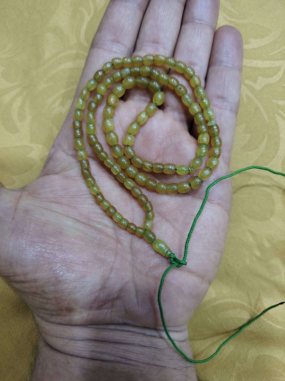📿القديم الانتيك📿
 باي زهر افغاني قديم 101خرزة 
بغداد المشتل 
واتساب***********
