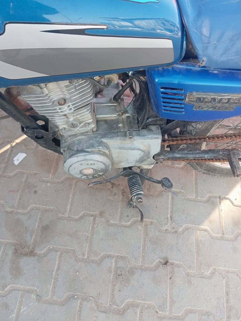 دراجة ايراني للبيع 275 وبيها مجال ادوات ابي الخصيب طريق الصحراء ***********
