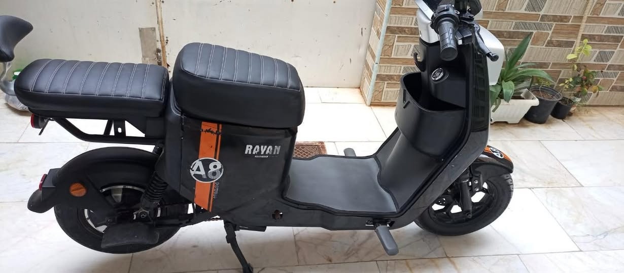 بايسكل شحن للبيع A8الريان 5بطاريه كبير 32امبير البايسكل نضيف الشاشة غيرشغاله والبريك الأمامي غير شغال البطاريات ماصار شهرين من بدلتهن يعني بعدهن جدد مكان كربلاء المقدسة فريحة السعر 350رقمي ***********
