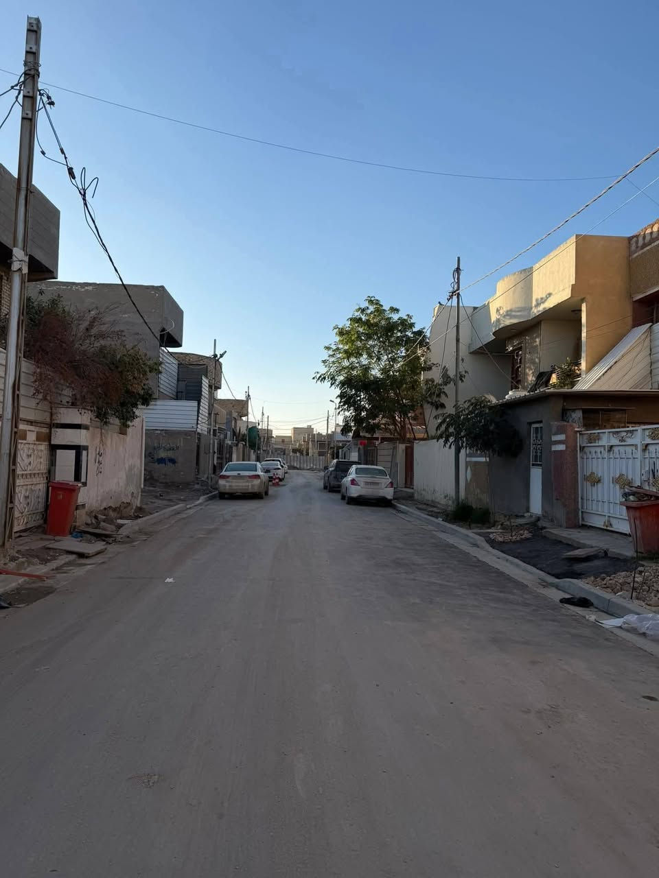 🏞 / للبيع قطعه مساحه ٢٠٠ م طابو صرف
واجهه ١٠ م / نزال ٢٠ م 

🌎 الموقع / حي الجامعه مقابل كليه الصيدله
  ( قريبة جدا من الشارع... اول فرع عن الشارع الرئيسي  )

للأستفسار أكثر مراجعة مكتب 
عقارات أراضي بابل الخضراء للمقاولات العامه والتصاميم الهندسية 
شارع ٦٠ .. عمود ٣٠٠ .. مقابل أستدارة علي بقلي 
الشيخ حازم 
وسام محمد 
أبو حيدر / ***********
