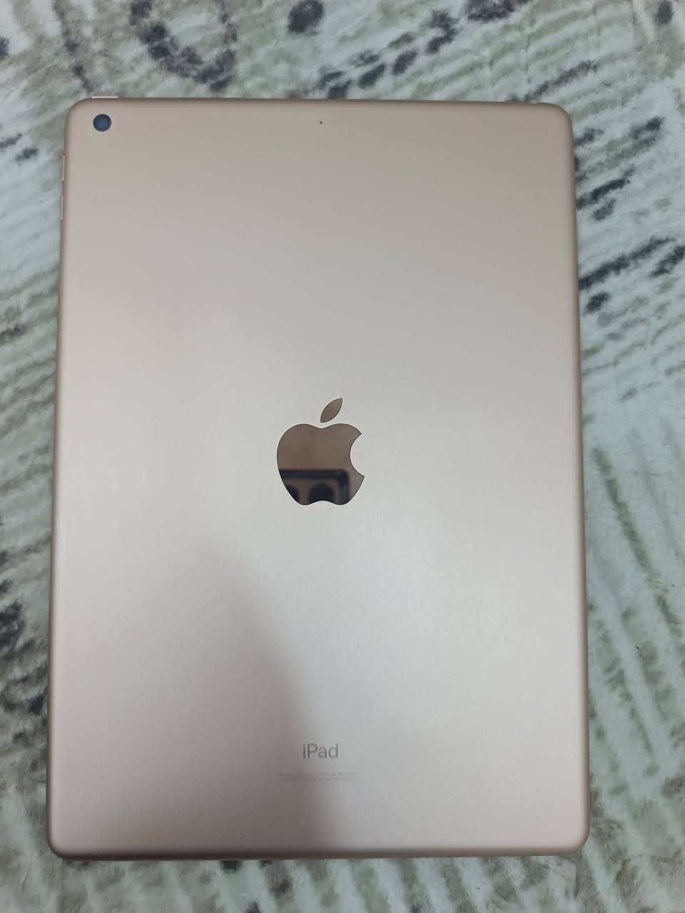 ايباد 8اخو الجديد ذاكرة 128مابي ولاخدش ولاداخل تصليح ولامفتوح مال بيت وياه كارتون مالتة 
سعر 350وبي مجال حك الجية 
بصرة التنومة
***********
