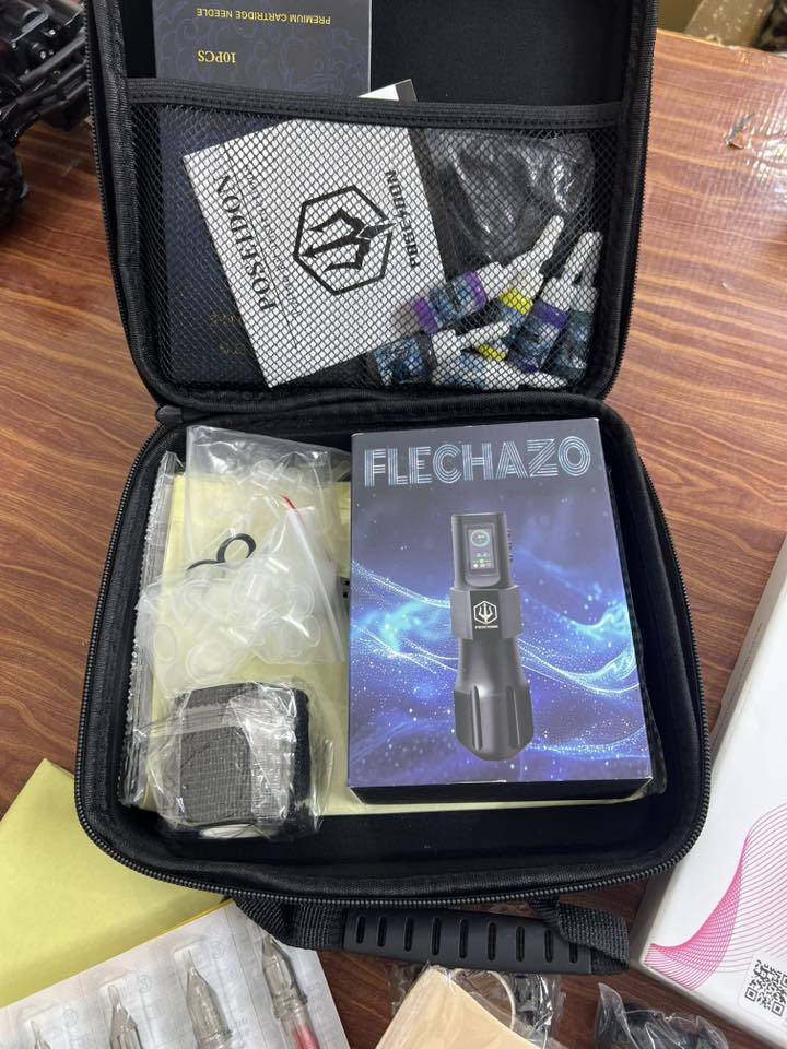 اجهزه وشم ابيعهن شلع كم موضح كدامك اليريدهن يخلي سعره بالتعليقات وبالعافيه ع ياخذهن


**إذا كنت صاحب هذا الإعلان وتريد حذفه لأي سبب، رجاءا أرسل رسالة إلى الدعم الفني**