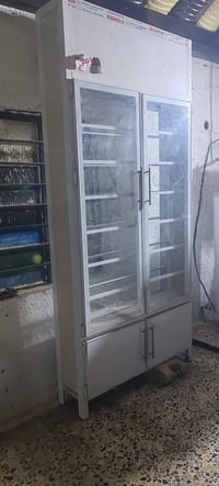 ثلاجة • أجهزة منزلية • للبيع