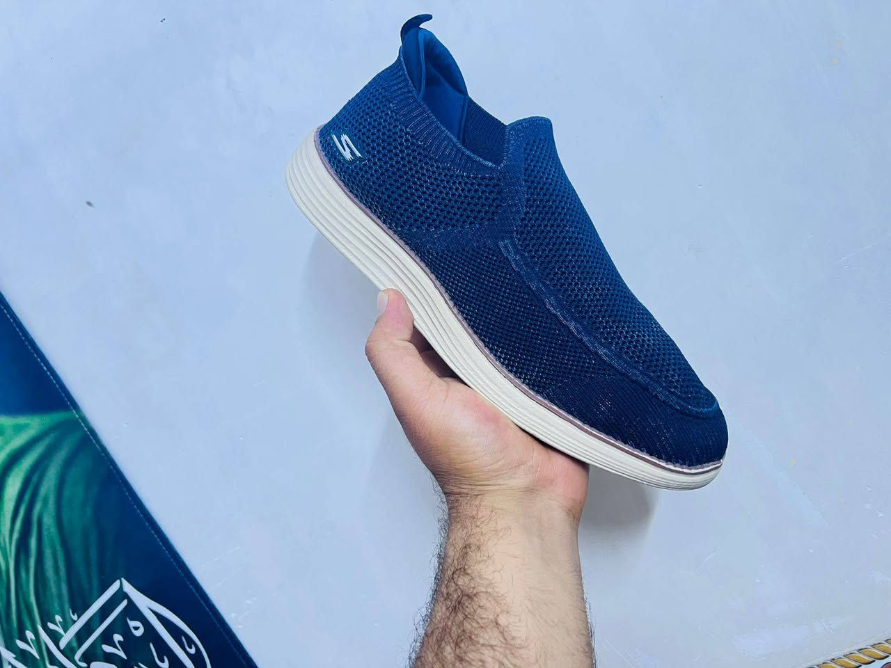 سكجر قياس 43 ونص 
سعره 25 يوجد توصيل 
***********
