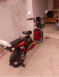 موديل ٢٠٢٥ • ٥ باتري • شغال