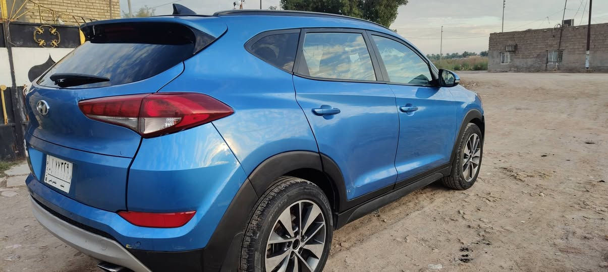 يالله لبيع توسان 2018 فول 1-1رق  معوقين بيه مكانات صبغ بس ابيع صبغ حزام محرك+كير كفااهالسعر115(*********** مكاني العماره وارد امريكي
