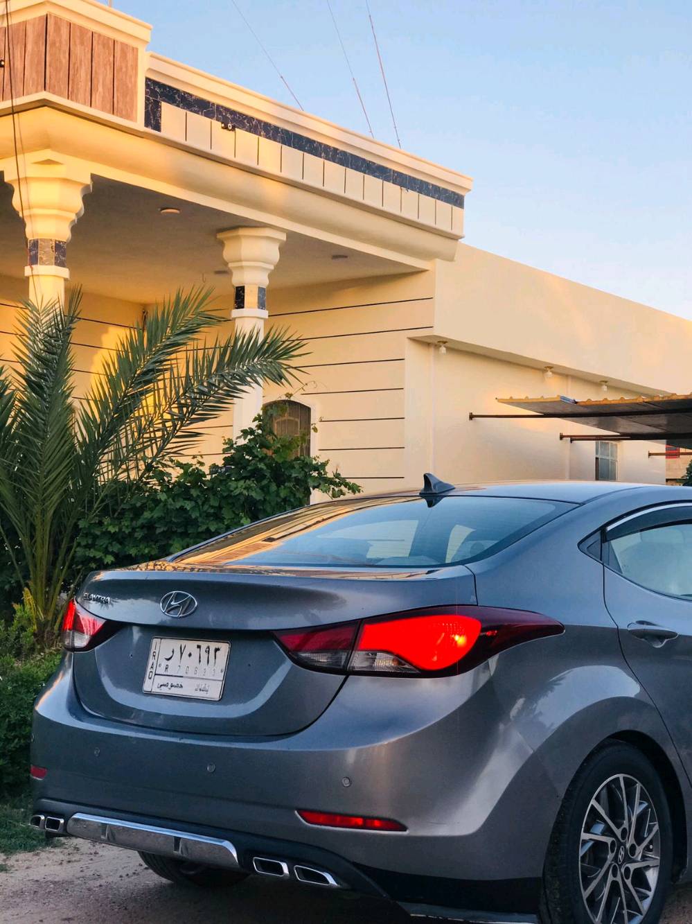 الانبار /الفلوجه 
النترا ٢٠١٤ شكل ٢٠١٦ نضافه وضرر كما موضح بلصور الشراي اتصل او راسل واتساب 