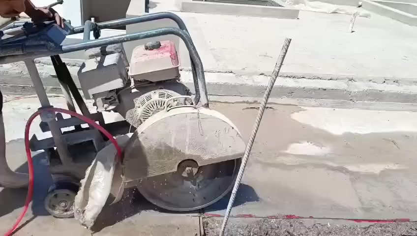 تفليش البيوت القديمة والمحلات وقطع البيوت ورفع الانقاض وتعديل الارضية يعني اسويلهيا كاع بموداها يعني ما اخذ فلوس بس المواد في كافة مناطق ديالى للتواصل الاتصال على الرقم : ***********
