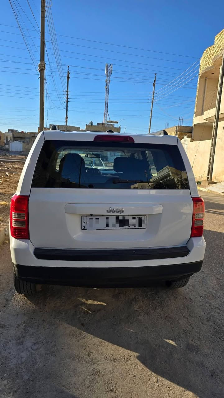 جيب باتريوت 2017 مكينه 2400 
السياره جاهزه ....ضربه فقط باب الجنطه 
رقم بابل 
المكان ميسان  ***********
