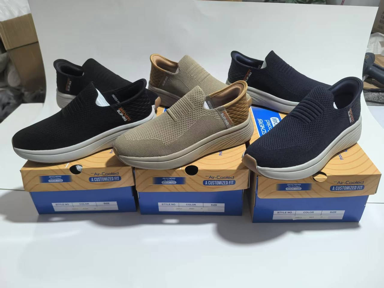 أحذية سكجرات درجة اولئ سوبر ماستر
قياسات من 40 الئ ال45 قالب ستندر
السعر خاص للتواصل جملة مفرد.
*********** محمد السيد يوجد توصيل جميع محافظات العراق
