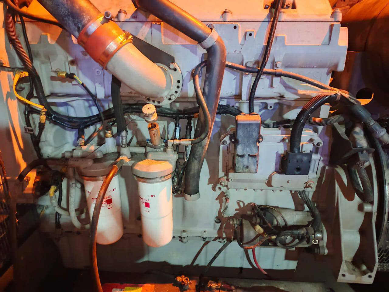 مولدة بيركنز 2300 ستندر راس توليد 400 KVA نظيفة ماكو بيها أي خلل
العنوان ديالى بعقوبة حي المعلمين
***********
