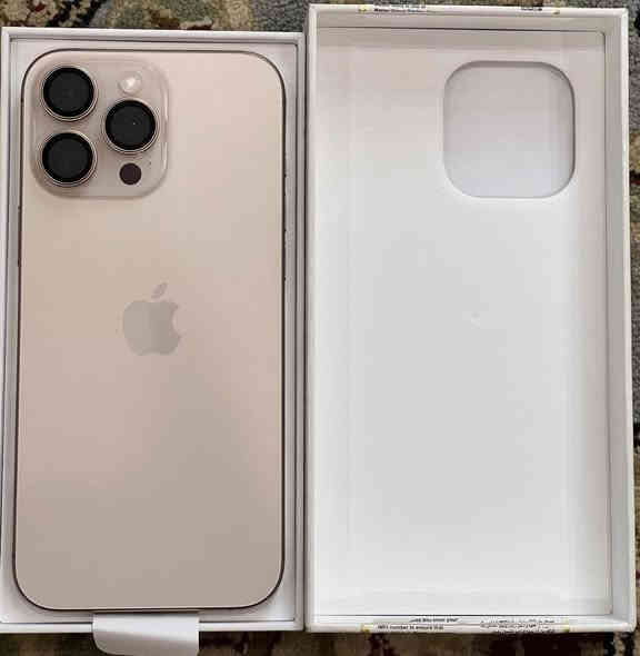 ايفون 16 بروماكس ذاكرة 256 استعمال شهر نضافة 100‎%‎ بطارية 100‎%‎ ضمان ماستر شرق الاوسط عدد دورات الشحن34 وجميع ملحقاته موجودة سعر الجهاز مليون و500  الف الاتصال ***********
