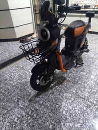 دراجة X900 • 1200 واط • بطاريات كبار