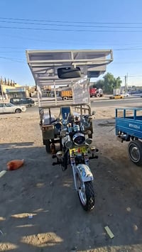 أوراق أصلية • ٢٠١٩ • نجف