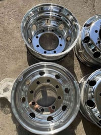 ويل كب اتيكو اصلي الحجم 19:5 ثمانية برغي سعر زوج 250 الف مكاني مجمع مش...